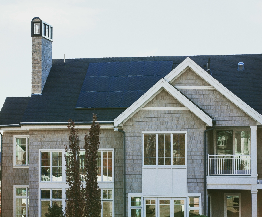 How Solar Panels Work on Balconies: A Complete Guide